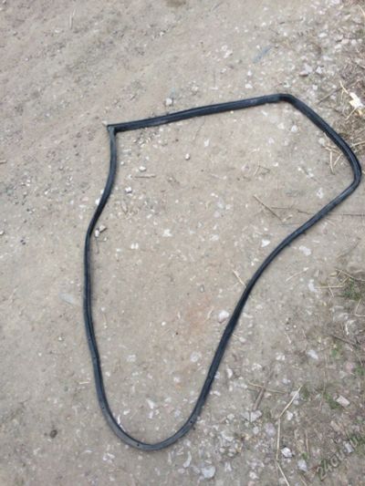 Лот: 5561409. Фото: 1. уплотнитель двери Toyota Avensis. Кузов