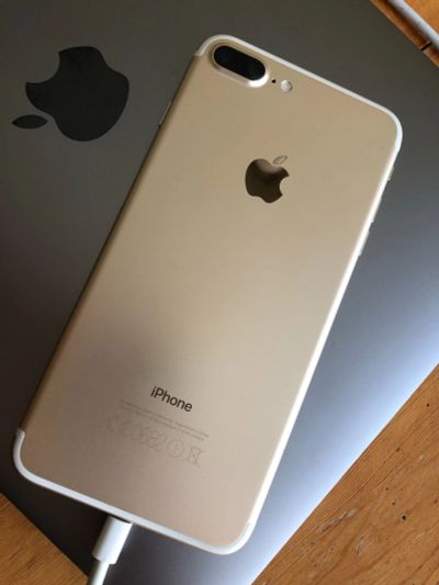 Лот: 15256089. Фото: 1. Iphone 7 plus 128 GB В идеальном... Смартфоны
