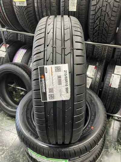Лот: 20020015. Фото: 1. шины 215/65 R16 Hankook K125 ventus... Шины