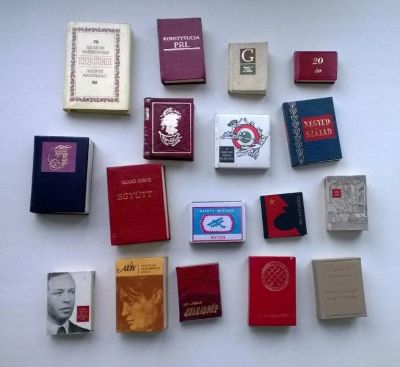 Лот: 3358614. Фото: 1. Миниатюрные книги, 79 штук (mini-books... Книги