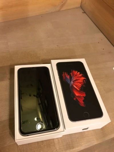 Лот: 10436015. Фото: 1. iPhone 6s 16 Gb. Смартфоны