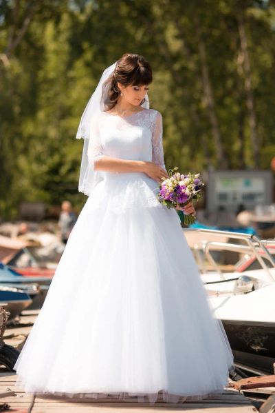 Лот: 7694378. Фото: 1. Свадебное платье. Свадебные платья