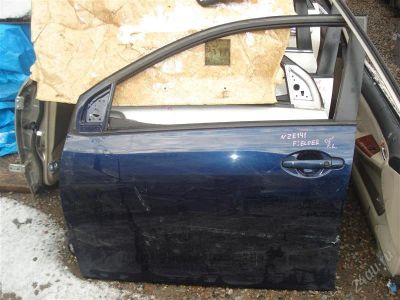 Лот: 2207975. Фото: 1. Дверь Toyota Corolla Fielder... Кузов