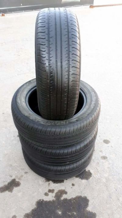 Лот: 13219720. Фото: 1. Hankook R17 225 60. Шины