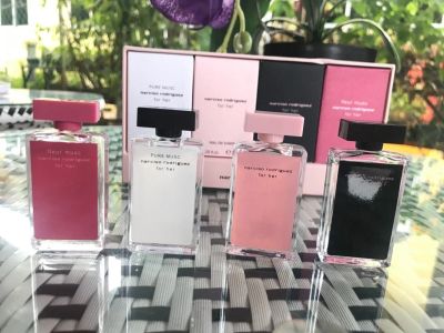 Лот: 16735764. Фото: 1. Подарочный набор Narciso Rodriguez... Женская парфюмерия