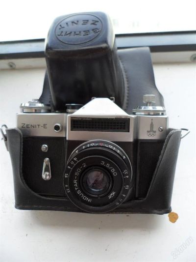 Лот: 2970380. Фото: 1. фотоаппарат зенит. Плёночные зеркальные