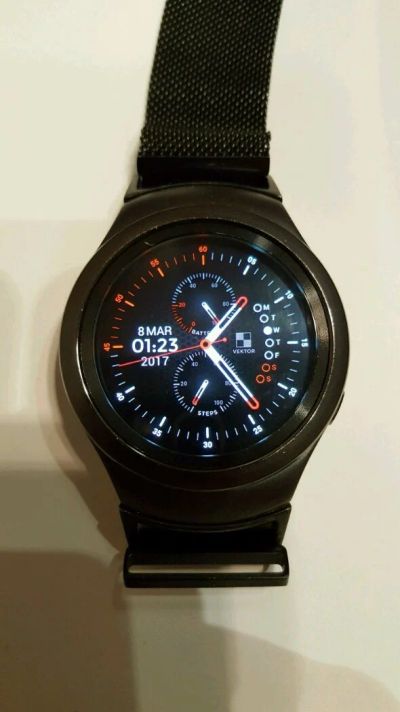 Лот: 9193778. Фото: 1. Смарт-часы Samsung Gear s2. Смарт-часы, фитнес-браслеты, аксессуары