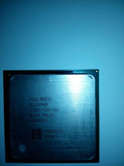 Лот: 12258739. Фото: 1. Celeron R 2GHz 128/400. Процессоры