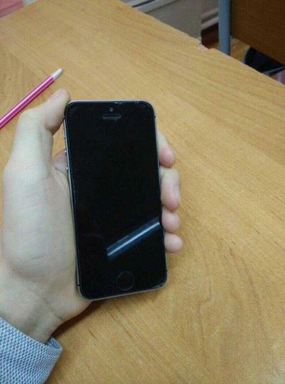 Лот: 11336839. Фото: 1. Iphone 5S. Смартфоны