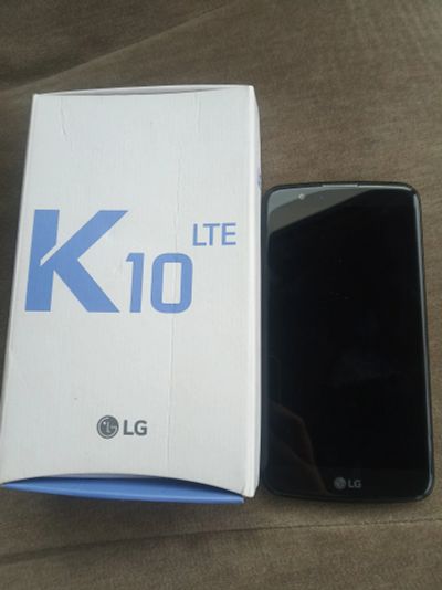 Лот: 16721794. Фото: 1. Lg k10 lte. Смартфоны