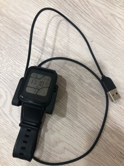 Лот: 16858131. Фото: 1. Умные часы Amazfit Bip. Смарт-часы, фитнес-браслеты, аксессуары