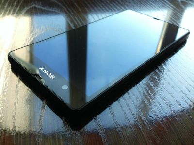 Лот: 3614835. Фото: 1. Sony Xperia Z Black [Состояние... Смартфоны