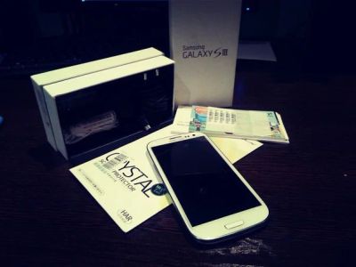 Лот: 4785946. Фото: 1. Samsung Galaxy S III в отличном... Смартфоны