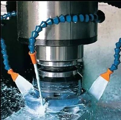 Лот: 10160767. Фото: 1. Сож (смазывающая охлождаюжщая... Расходные материалы, сменные насадки