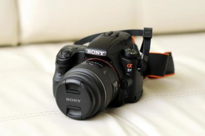 Лот: 11048082. Фото: 1. Sony a37. Цифровые зеркальные