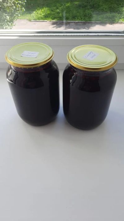 Лот: 25644301. Фото: 1. варенье из черной смородины 1... Домашние заготовки