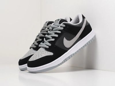Лот: 16760042. Фото: 1. Кроссовки Nike SB Dunk Low. Кеды, кроссовки, слипоны
