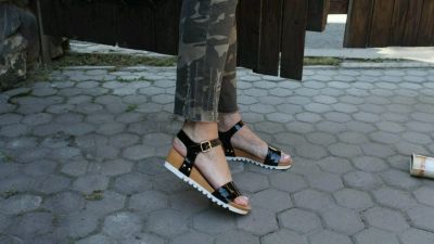 Лот: 11637511. Фото: 1. Босоножки черные. Босоножки