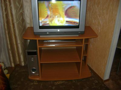 Лот: 3673491. Фото: 1. Тумба под ТВ и аппаратуру. Стойки и тумбы для аппаратуры