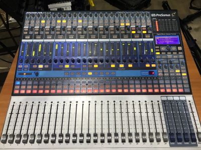 Лот: 16386528. Фото: 1. Presonus Studiolive 24.4.2 микшерный... Микшеры, предусилители, микрофонные эффекты
