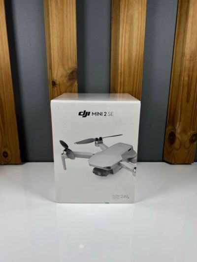 Лот: 20276055. Фото: 1. DJI Mini 2 SE. Квадрокоптеры