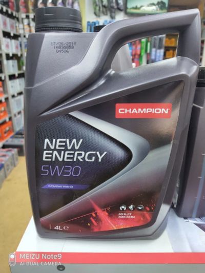 Лот: 17122223. Фото: 1. Моторное масло Champion New Energy... Масла, жидкости