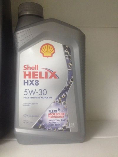 Лот: 15464549. Фото: 1. Масло моторное синт. Shell Helix... Масла, жидкости