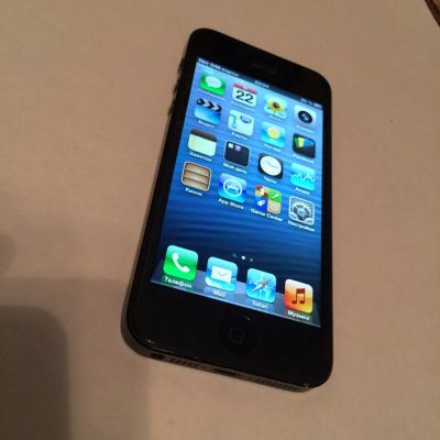 Лот: 6660796. Фото: 1. Apple iPhone 5 16GB Black, iOS... Смартфоны