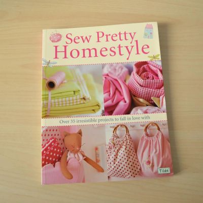 Лот: 6326578. Фото: 1. Sew pretty homestyle - Шьем дома... Другое (хобби, туризм, спорт)