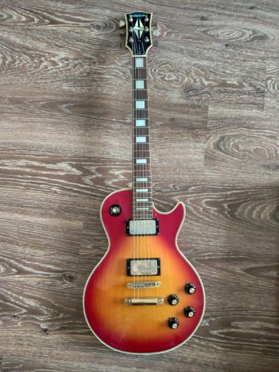 Лот: 16915490. Фото: 1. Гитара Westminster Les Paul Custom... Гитары
