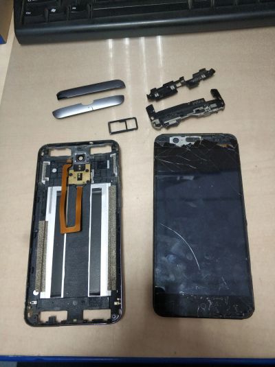 Лот: 18995429. Фото: 1. A599 Zte blade a610 plus на запчасти. Другое (запчасти, оборудование)