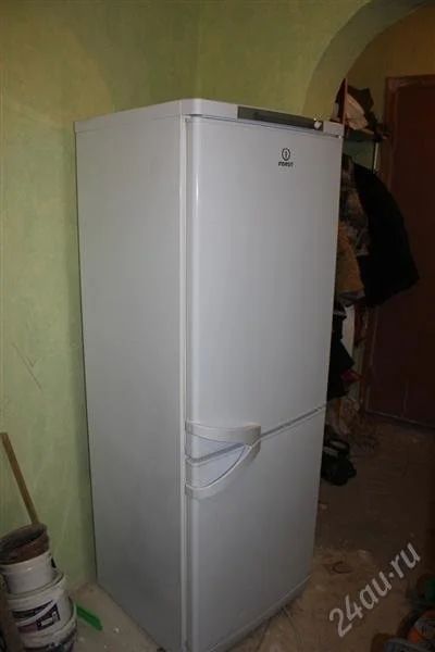 Лот: 2450921. Фото: 1. холодильник INDESIT SB1670.028. Холодильники, морозильные камеры