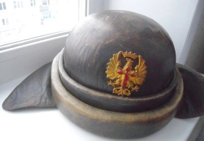 Лот: 3781800. Фото: 1. Шлем испанского танкиста. Обмундирование