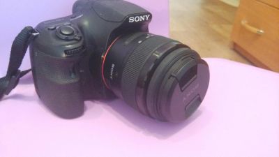 Лот: 6831802. Фото: 1. Зеркальная фотокамера SONY Alpha... Цифровые зеркальные