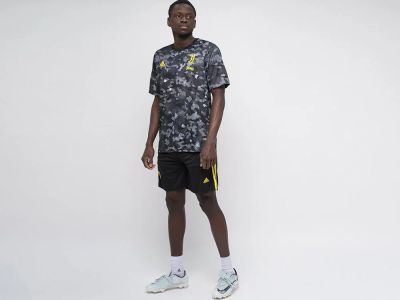 Лот: 18895502. Фото: 1. Футбольная форма Adidas FC Juventus... Форма