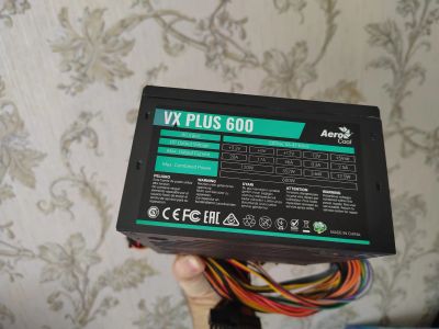 Лот: 19409323. Фото: 1. 600W Aerocool VX 600. Корпуса, блоки питания