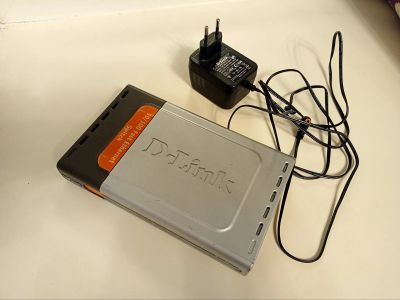 Лот: 19992275. Фото: 1. Коммутатор D-link DES-1008D. Коммутаторы