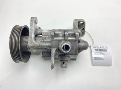 Лот: 24776034. Фото: 1. Насос гидроусилителя Bmw X5 2007... Двигатель и элементы двигателя