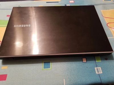 Лот: 11862325. Фото: 1. Ноутбук Samsung (Intel i3,3072мб... Ноутбуки