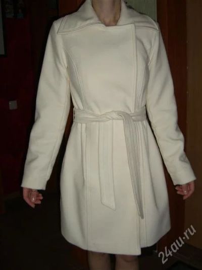 Лот: 1772224. Фото: 1. пальто Laura Scott. Верхняя одежда