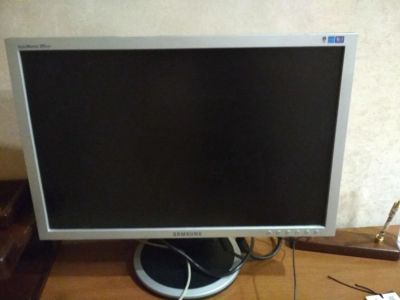 Лот: 10895609. Фото: 1. Монитор 19" Samsung SyncMaster... ЖК-мониторы