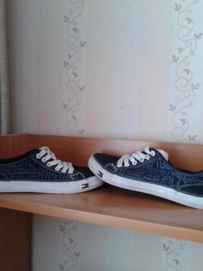 Лот: 6865443. Фото: 1. Кеды TommyHilfiger. Кеды, кроссовки, слипоны