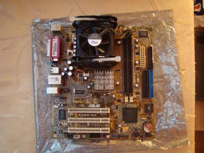 Лот: 10463542. Фото: 1. Материнская плата ASUS P4BP-MX. Материнские платы
