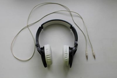 Лот: 6106616. Фото: 1. Наушники Pioneer SE-MJ751 продажа... Наушники, гарнитуры