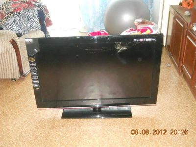 Лот: 1998046. Фото: 1. LCD телевизор SAMSUNG LE-40B530P7W. Остальная техника