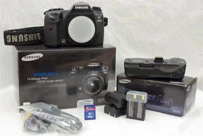 Лот: 2093418. Фото: 1. Samsung GX20+батблок. Цифровые зеркальные