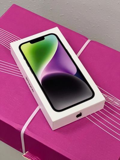 Лот: 20748049. Фото: 1. Смартфон Apple iPhone 14 256Gb... Смартфоны