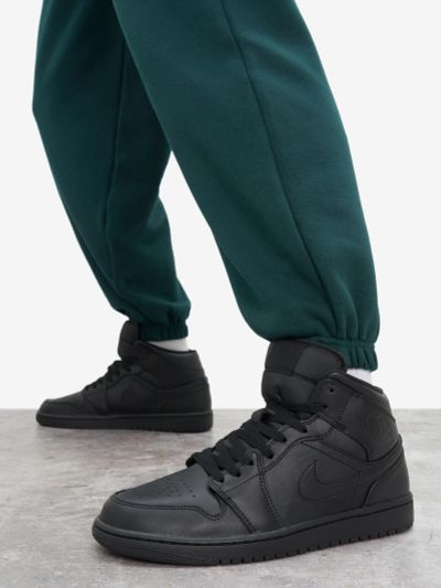 Лот: 24288010. Фото: 1. Кеды мужские Nike Air Jordan 1... Кеды, кроссовки, слипоны