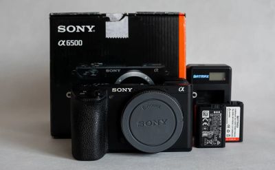 Лот: 20009023. Фото: 1. Sony a6500 камера 4K !. Цифровые беззеркальные со сменной оптикой
