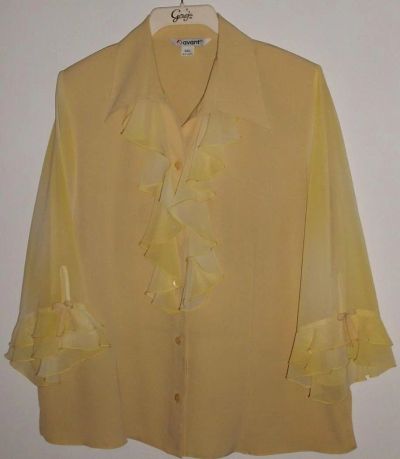 Лот: 10320315. Фото: 1. Блузка легкая желтая Avant Польша... Блузы, рубашки